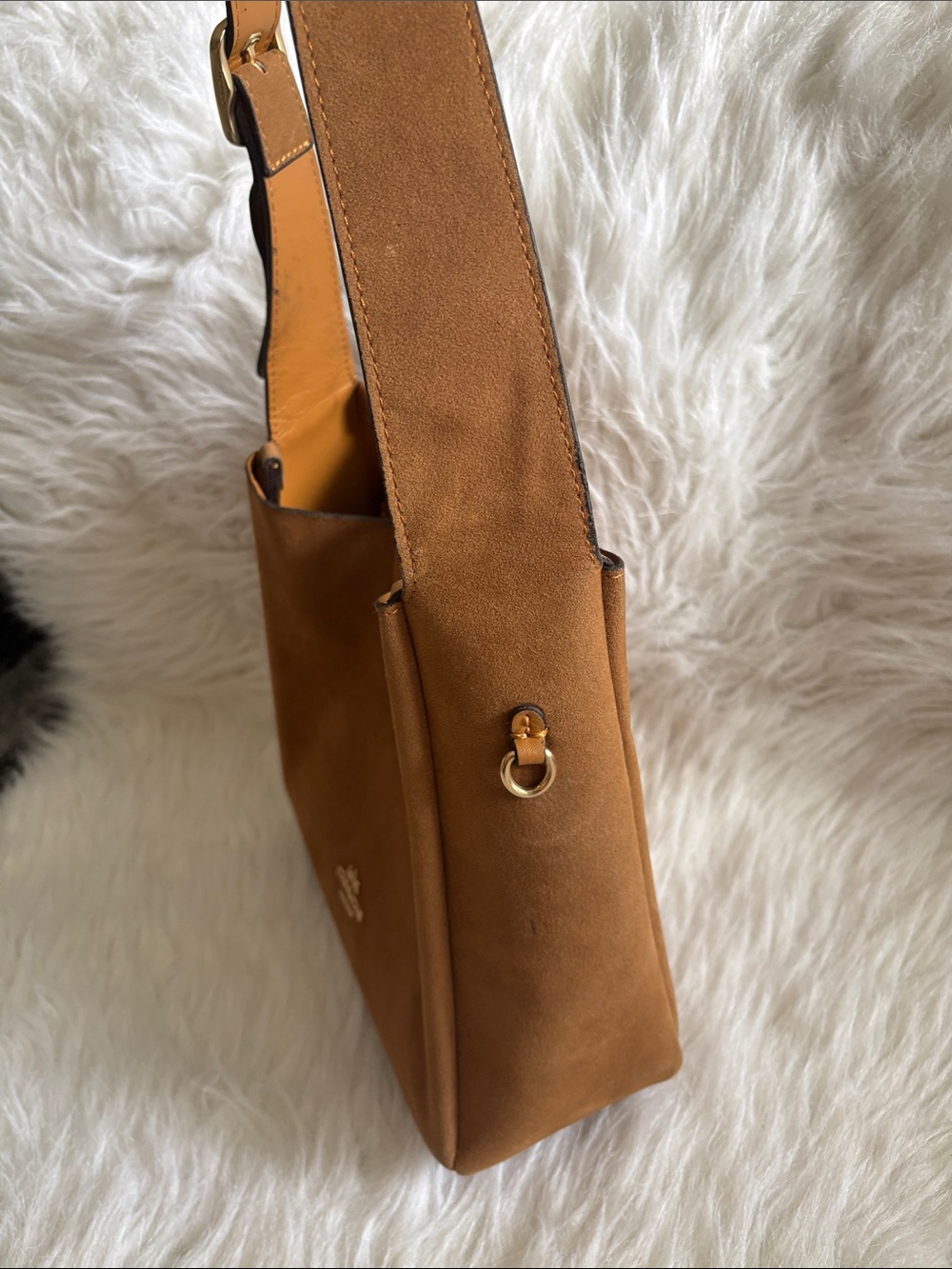 Coach Tan Suede Shoulder Bag with Turn-Lock Strap - Picture 6 of 16